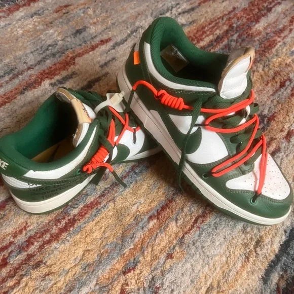 Nike dunk Low Off-White Pine Green